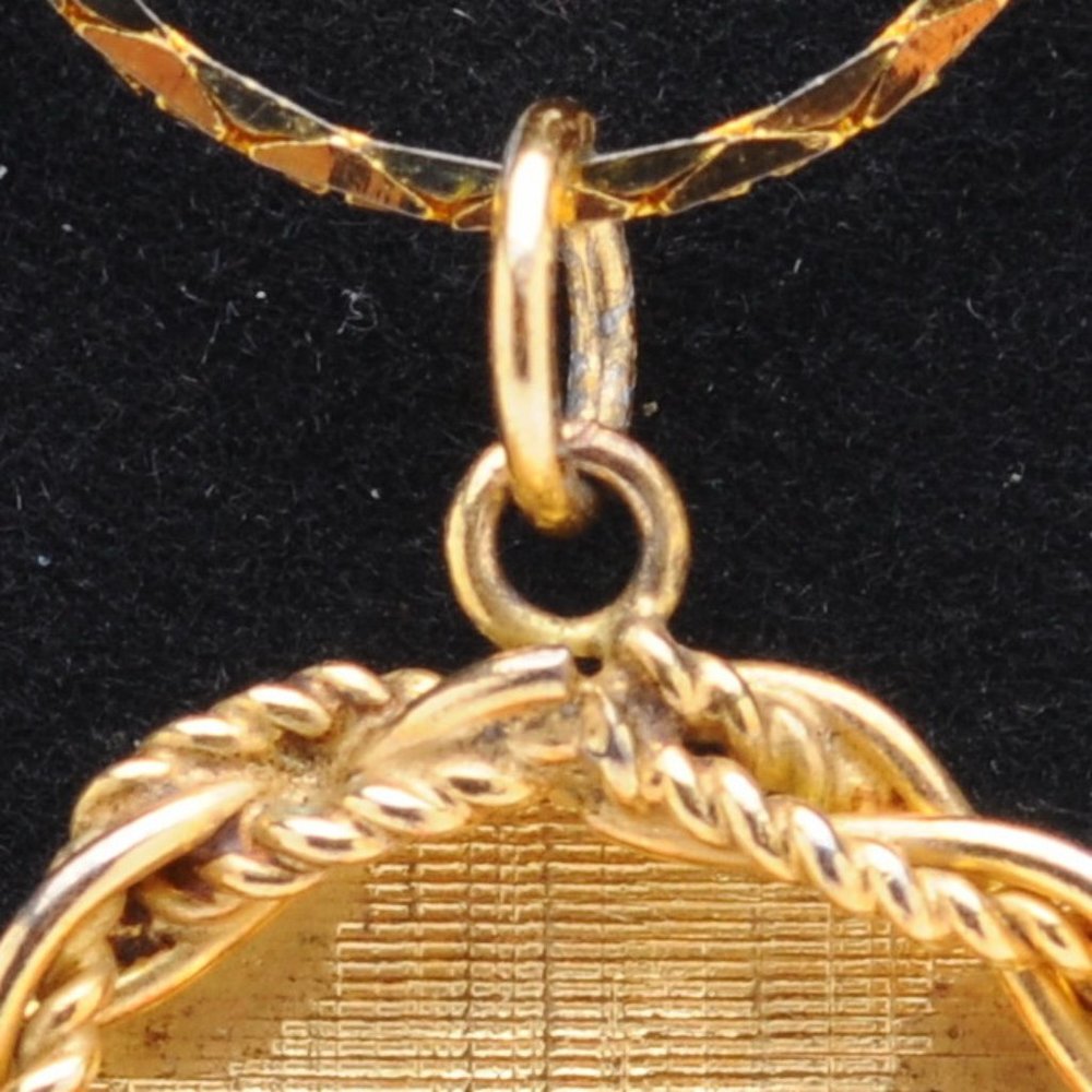 12K Gold Filled Cameo Pendant Necklace by JB - Picture 5 of 10